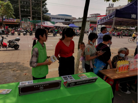 20210423南城社區(qū)禁毒宣傳活動(dòng)114.png
