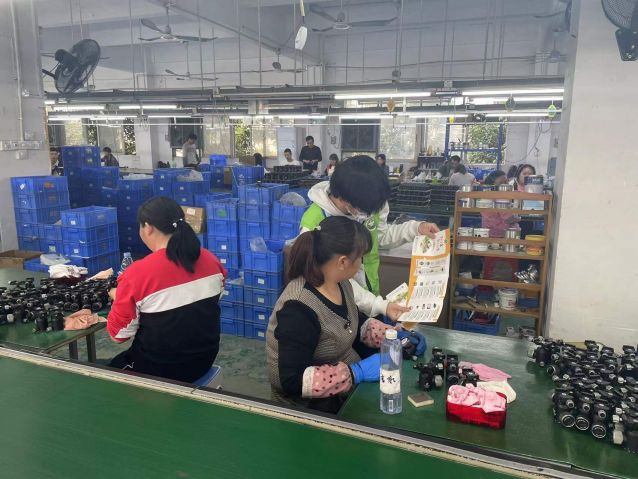 三鄉(xiāng)鎮(zhèn)開展“加強(qiáng)禁毒宣傳， 共創(chuàng)無毒企業(yè)”活動照片2.jpg