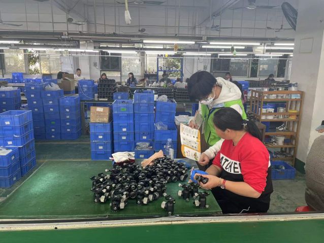 三鄉(xiāng)鎮(zhèn)開展“加強(qiáng)禁毒宣傳， 共創(chuàng)無毒企業(yè)”活動照片3.jpg