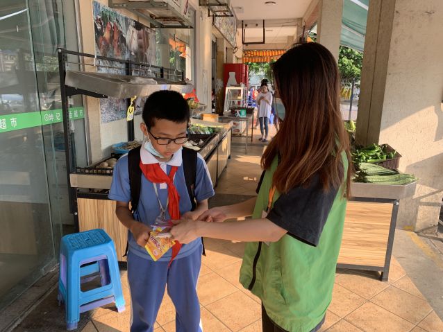 三鄉(xiāng)鎮(zhèn)開展“守護(hù)校園安全，護(hù)學(xué)禁毒兩不誤”宣傳活動三鄉(xiāng)鎮(zhèn)開展“守護(hù)校園安全，護(hù)學(xué)禁毒兩不誤”宣傳活動